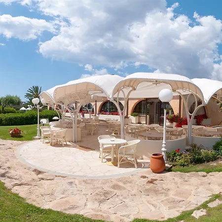 Отель Baia Di Nora 4*