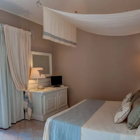 Hotel Baia Di Nora