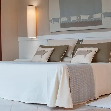 Отель Baia Di Nora