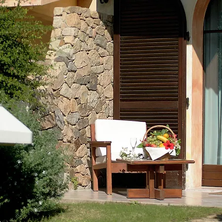 Hotel Baia Di Nora Pula