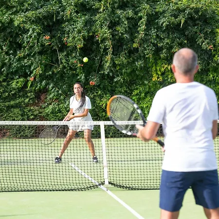 Hotel Baia Di Nora 4*