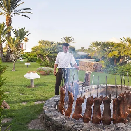 Baia Di Nora Hotel
