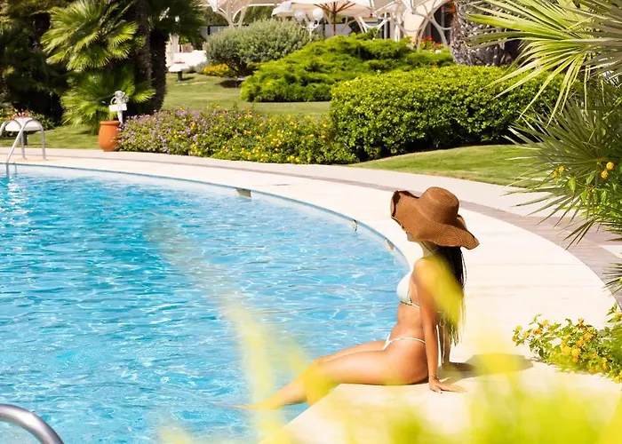 Hotel Baia Di Nora 4*